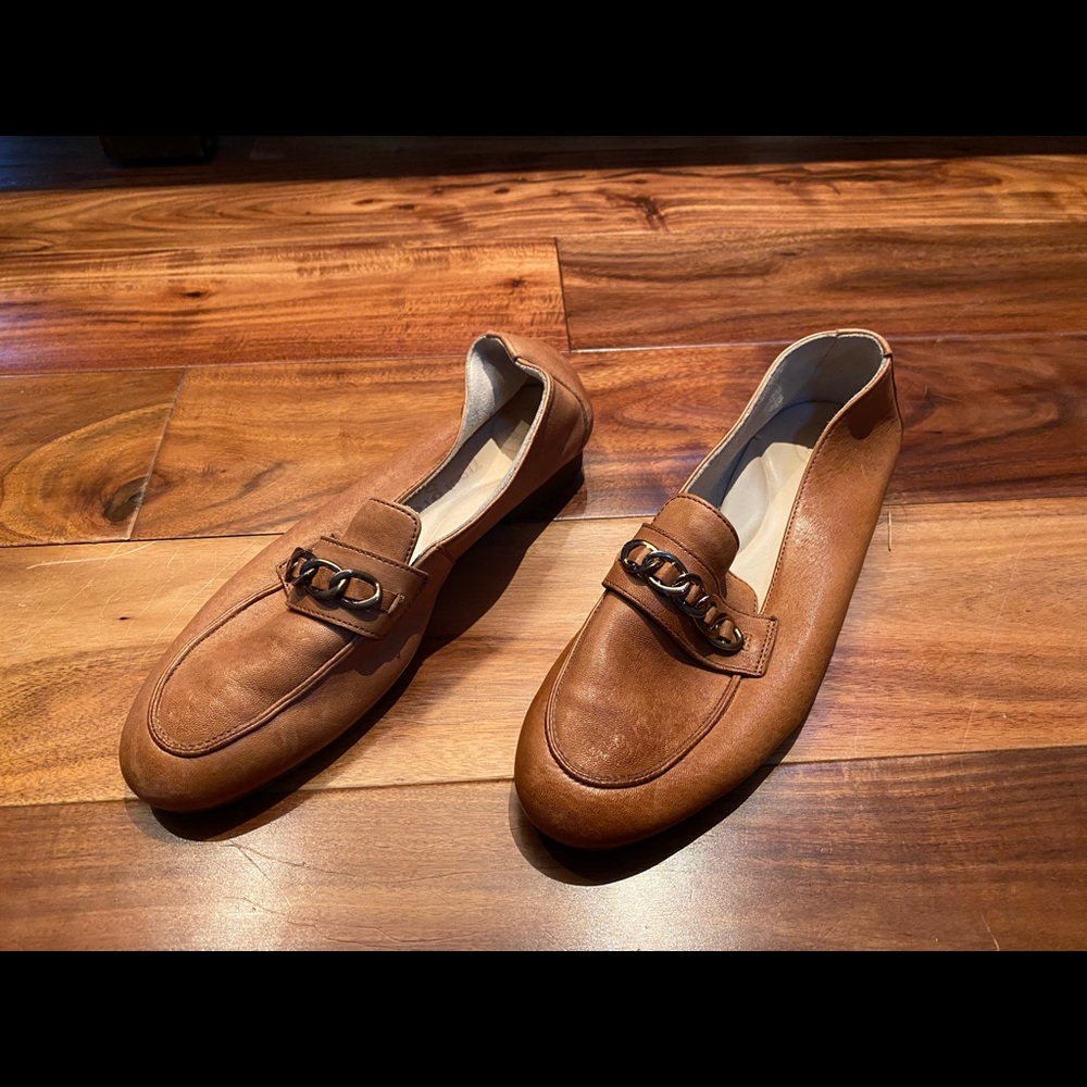 Paul Green flats.
